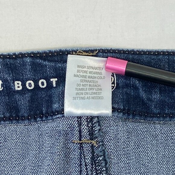 Westport 62 Signature Slimming High Rise 18W Stretch Boot Cut Denim Jeans Dark - Picture 11 of 11